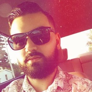 Meet your Posher, Dustyn